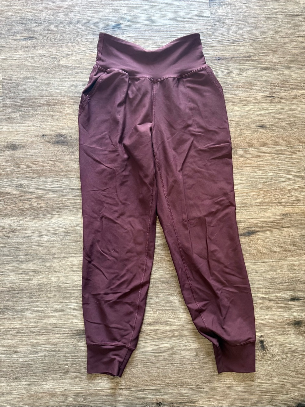Old navy High-Waist Women's Jogger Pants in Deep Burgundy